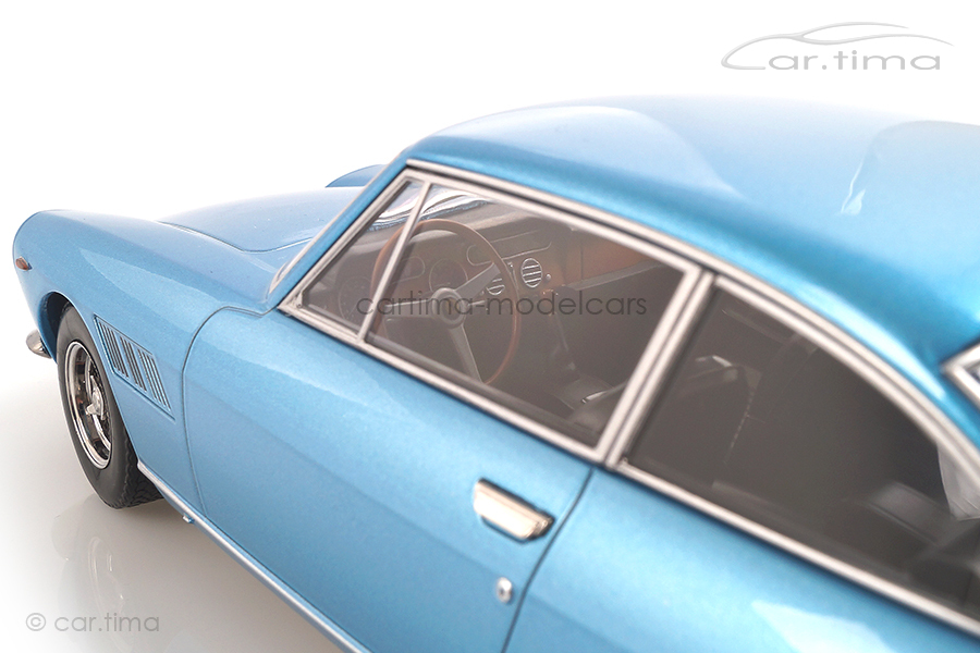 Ferrari 330 GT 2+2 1964 hellblau met. KK Scale 1:18 KKDC180423