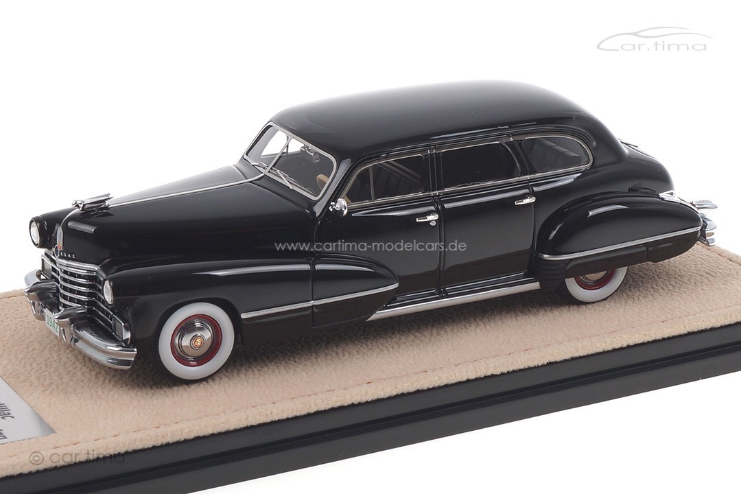 Cadillac Series 67 schwarz Stamp Models 1:43 STM42801
