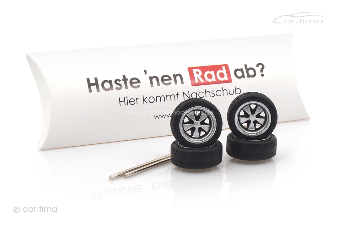 Radsatz/Wheel set Porsche 911 Fuchs silber/ schwarz 15" 1:18 CARXXX25011