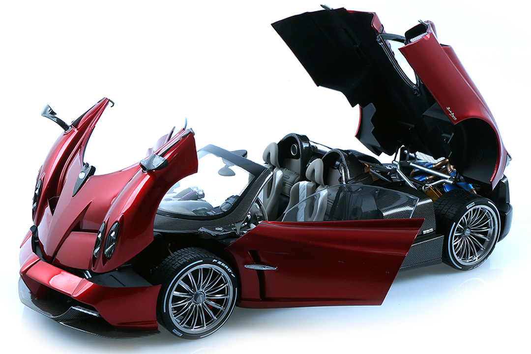Pagani Huayra Roadster rot LCD Models 1:18 LCD18002RE