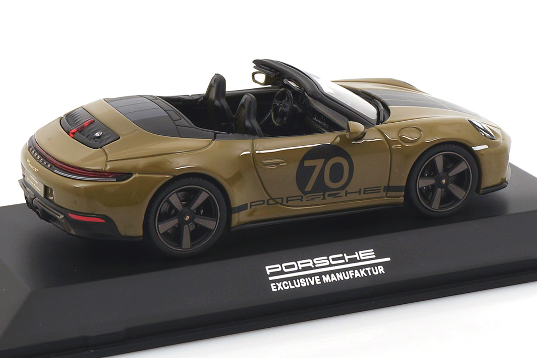 Porsche 911 (992) Carrera GTS Spirit 70 Olive neo Spark 1:43 WAP0200530SGTS Porsche 911 (992) Carrera GTS Spirit 70 Olive neo Spark 1:43 WAP0200530SGTS