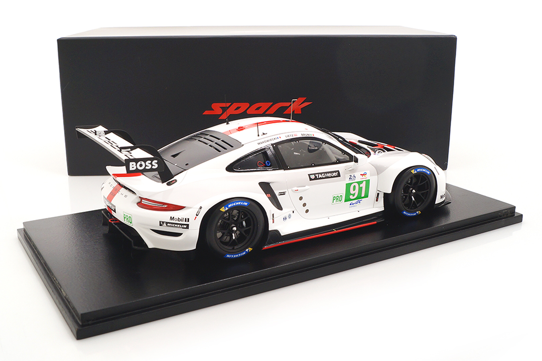 Porsche 911 RSR-19 Winner LMGTE 24h Le Mans 2022 Spark 1:18 18S818