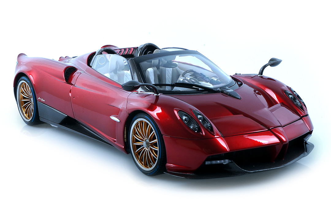 Pagani Huayra Roadster rot LCD Models 1:18 LCD18002RE