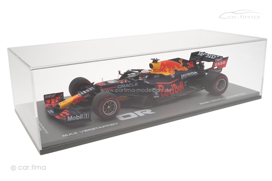 Red Bull Racing RB16B Winner GP Abu Dhabi 2021 Max Verstappen/pit board/No.1 board/displaycase Spark