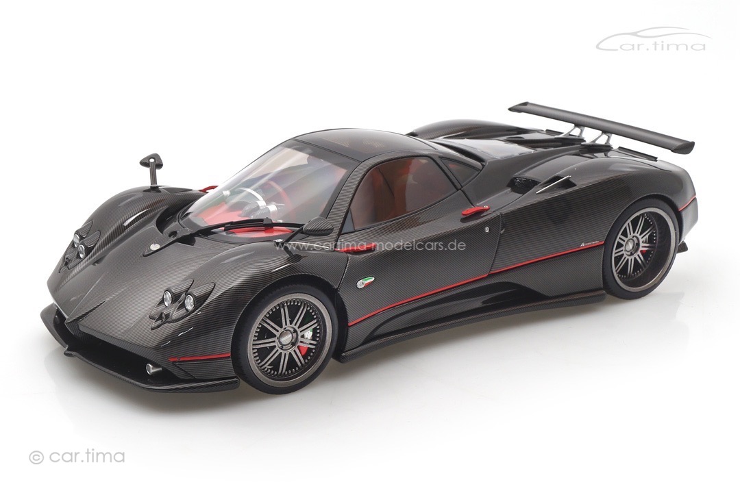 Pagani Zonda F Carbon schwarz Almost Real 1:18 850410001