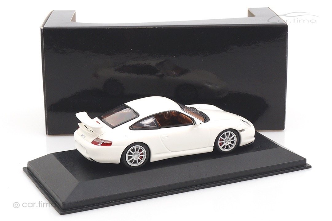 Porsche 911 (996) GT3 Carraraweiß Minichamps 1:43 400062022