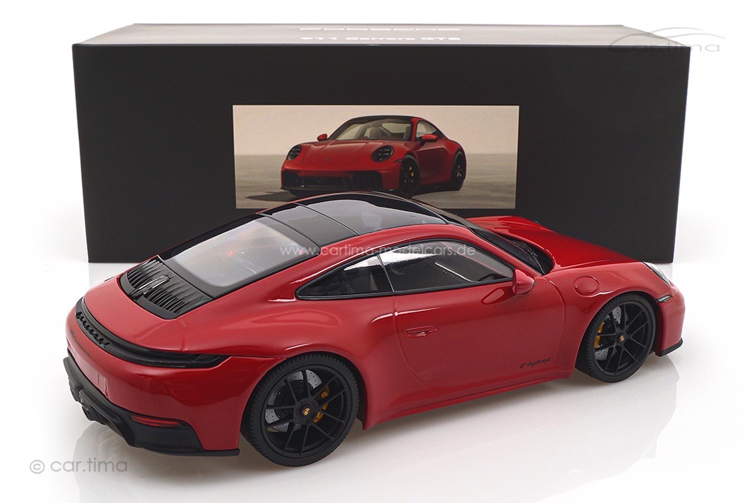 Porsche 911 (992.2) Carrera GTS Karminrot Minichamps 1:18 WAP0212010TGTS