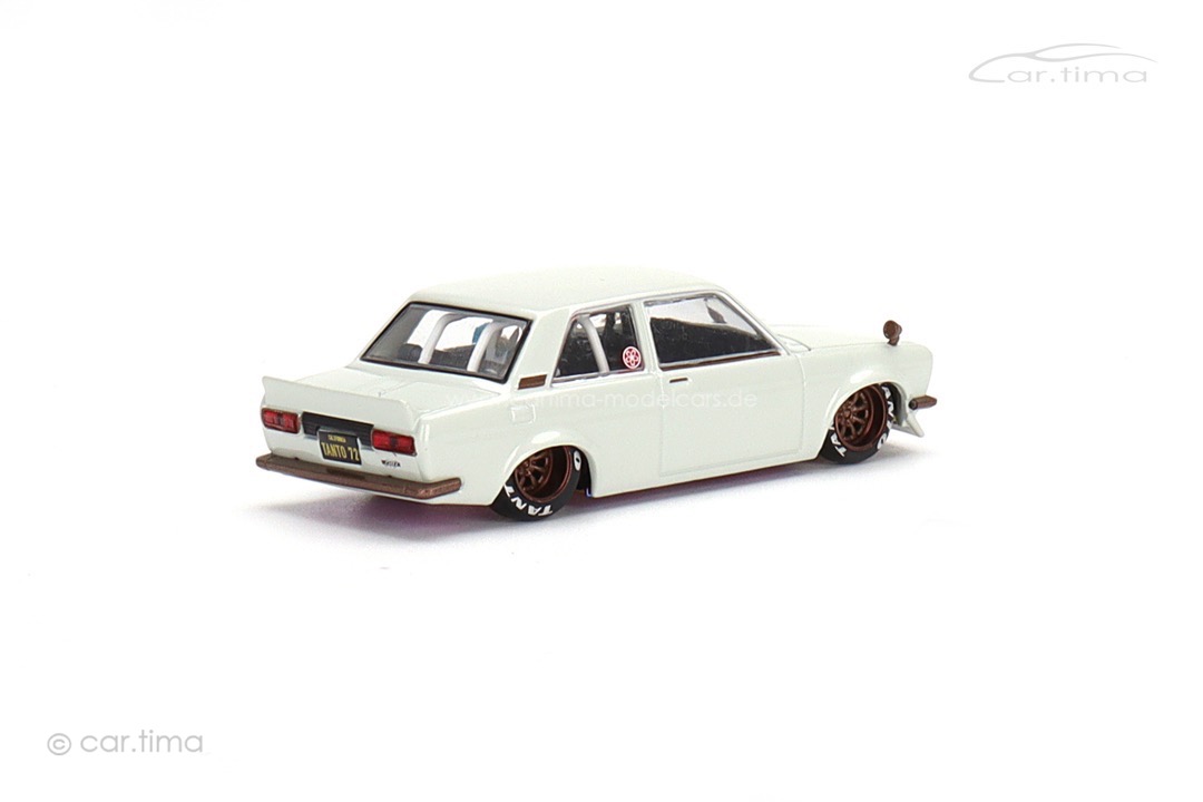 Datsun KAIDO 510 Tanto V1 weiß  MINI GT 1:64 KHMG041