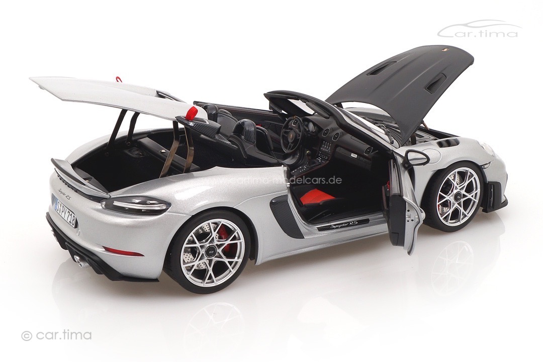 Porsche 718 Spyder RS Weissach Package GT-Silber met. Norev 1:18 187270 Porsche 718 Spyder RS Weissach Package GT-Silber met. Norev 1:18 187270