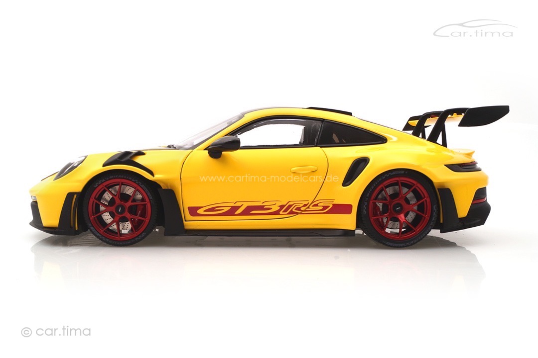 Porsche 911 (992) GT3 RS Weissach Package Racinggelb/Rad rot Minichamps 1:18 110062025 Porsche 911 (992) GT3 RS Weissach Package Racinggelb/Rad rot Minichamps 1:18 110062025