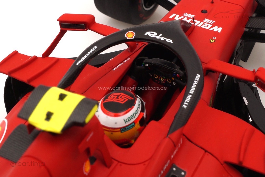 Ferrari SF21 Monaco GP 2021 Carlos Sainz Jr. Looksmart 1:18 LS18F1037 Ferrari SF21 Monaco GP 2021 Carlos Sainz Jr. Looksmart 1:18 LS18F1037