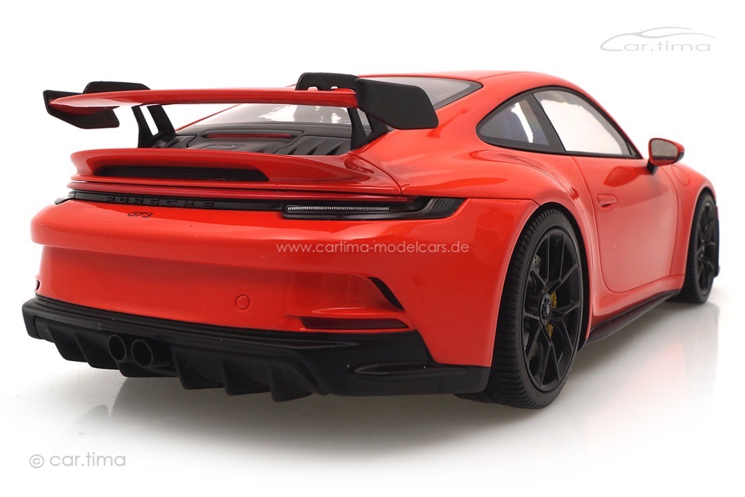 Porsche 911 (992) GT3 Lavaorange/Rad schwarz Minichamps 1:18 117069000 Porsche 911 (992) GT3 Lavaorange/Rad schwarz Minichamps 1:18 117069000