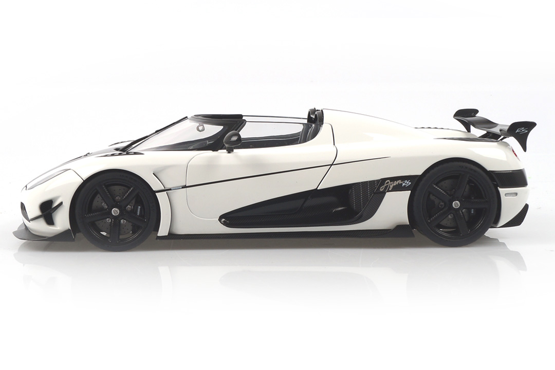Koenigsegg Agera RS white/black AUTOart 1:18 79021 Koenigsegg Agera RS white/black AUTOart 1:18 79021