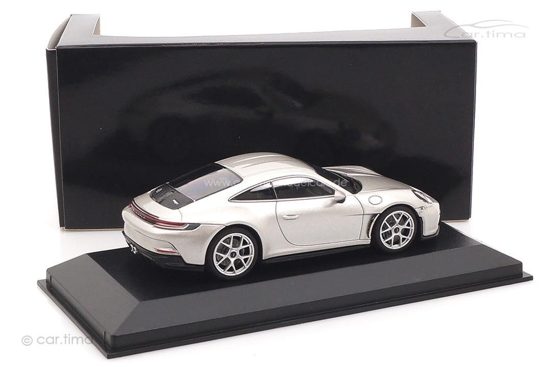 Porsche 911 (992) S/T GT-silver Minichamps 1:43 410063022