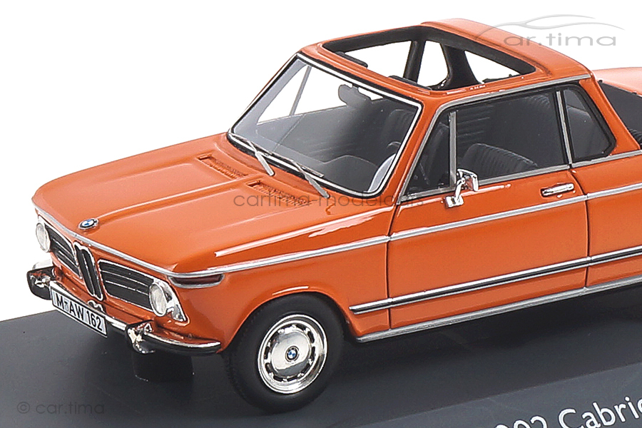 BMW 2002 Baur Cabrio orange Schuco 1:43 450908600 BMW 2002 Baur Cabrio orange Schuco 1:43 450908600