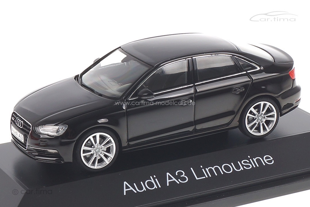 Audi A3 Limousine Brilliantschwarz Herpa 1:43 070737