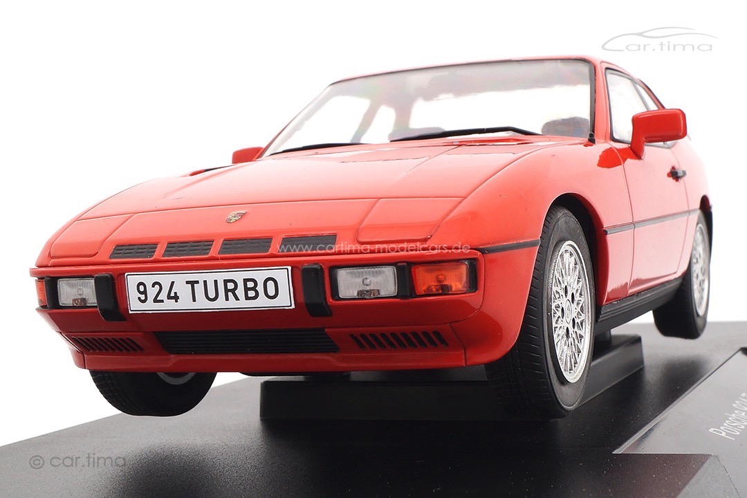 Porsche 924 Turbo Indischrot MCG 1:18 MCG18195