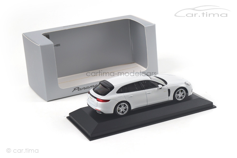 Porsche Panamera Sport Turismo E-Hybrid Weiß Minichamps 1:43 WAP0207620H