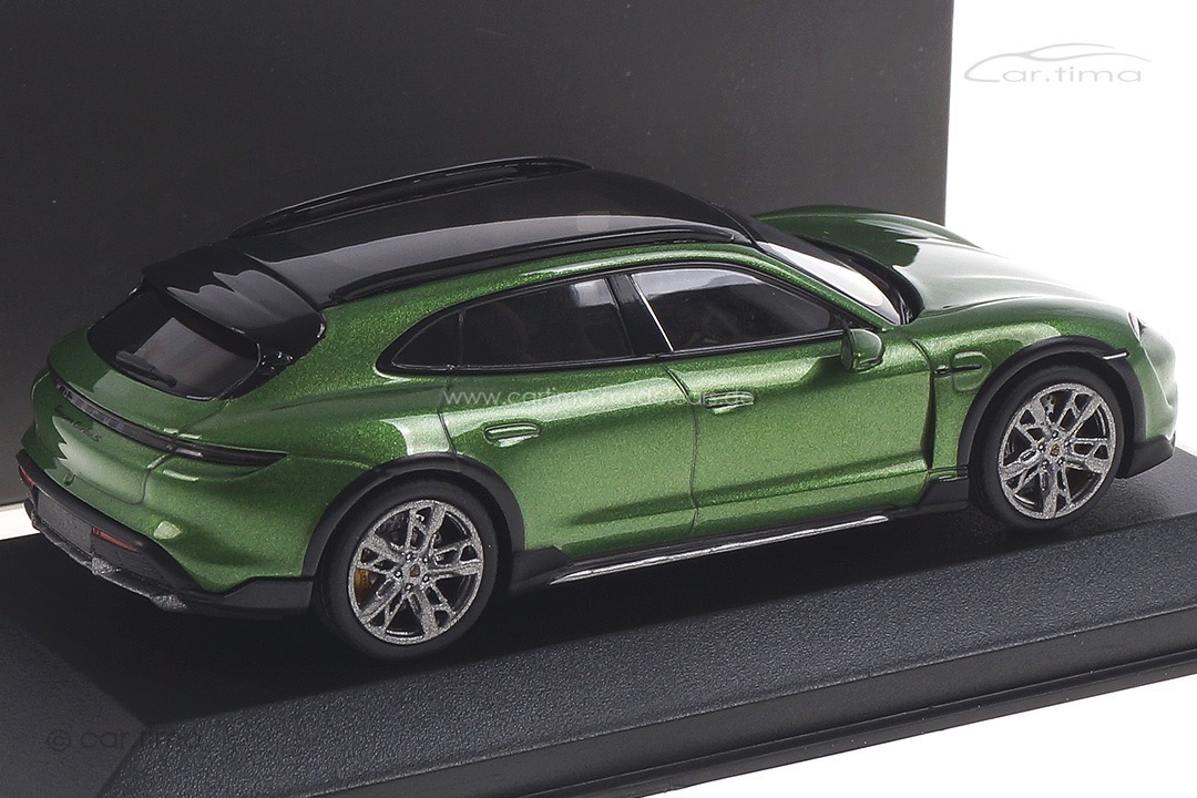 Porsche Taycan Turbo S Cross Turismo Mambagrünmet. Minichamps 1:43 WAP0207830M003 Porsche Taycan Turbo S Cross Turismo Mambagrünmet. Minichamps 1:43 WAP0207830M003