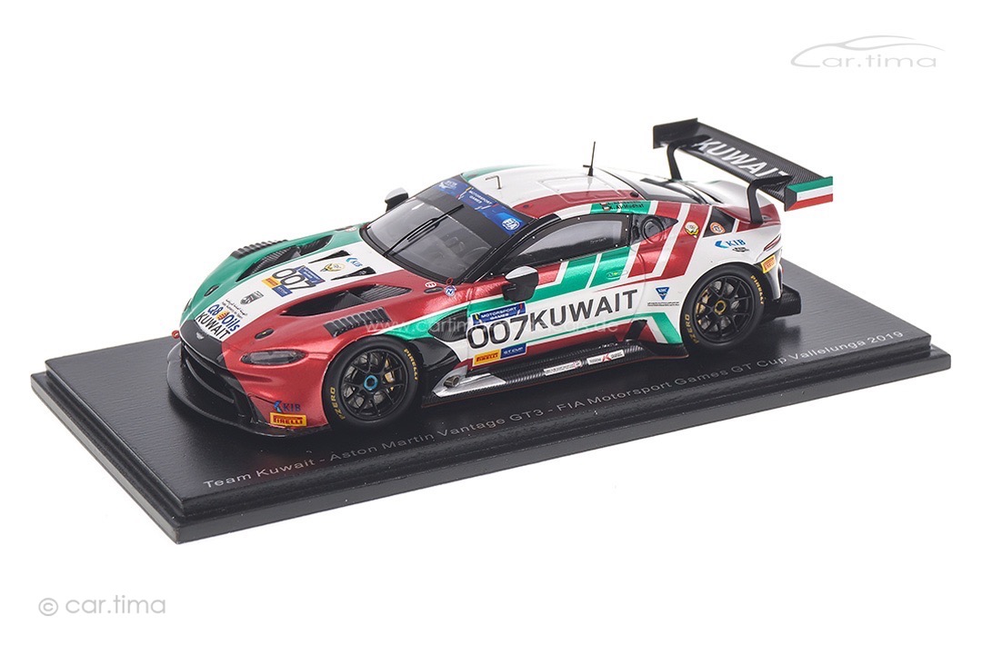 Aston Martin Vantage GT3 Vallelunga 2019 Al Mudhaf/Ashkanani Spark 1:43 S6318 Aston Martin Vantage GT3 Vallelunga 2019 Al Mudhaf/Ashkanani Spark 1:43 S6318