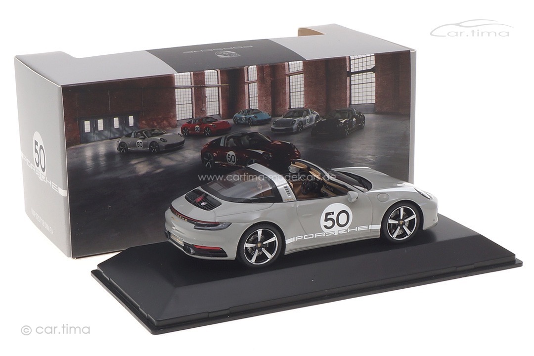 Porsche 911 (992) Targa 4S Heritage Design Kreide Spark 1:43 WAP0209180NM9A Porsche 911 (992) Targa 4S Heritage Design Kreide Spark 1:43 WAP0209180NM9A