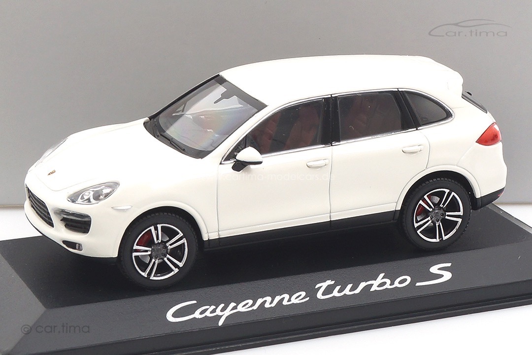 Porsche Cayenne Turbo S Carraraweiß Minichamps 1:43 WAP0200220C