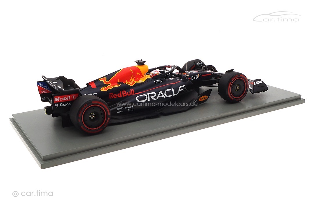 Oracle Red Bull Racing RB18 Winner GP Niederlande 2022 Max Verstappen 30th Win Spark 1:18 18S773 Oracle Red Bull Racing RB18 Winner GP Niederlande 2022 Max Verstappen 30th Win Spark 1:18 18S773