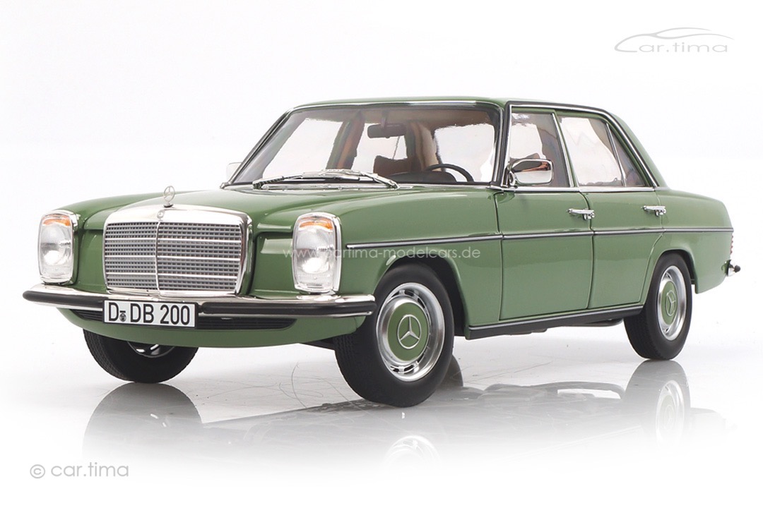 Mercedes-Benz 200 W114 /8 grün Norev 1:18 183774 Mercedes-Benz 200 W114 /8 grün Norev 1:18 183774