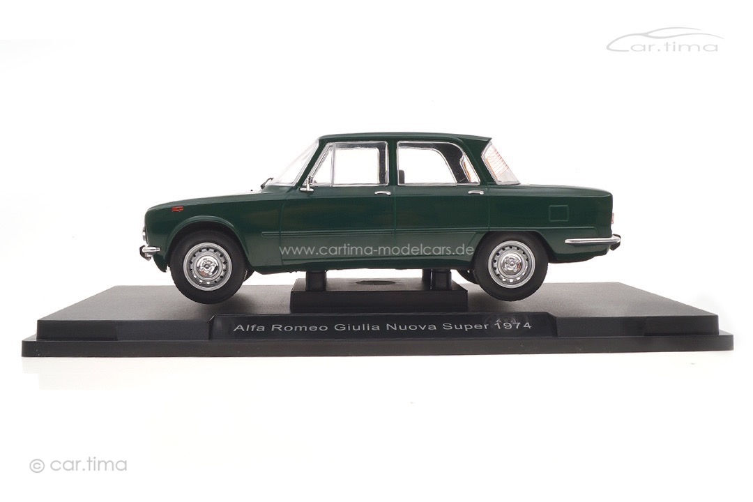 Alfa Romeo Giulia Nuova Super dunkelgrün MCG 1:18 MCG18309 Alfa Romeo Giulia Nuova Super dunkelgrün MCG 1:18 MCG18309