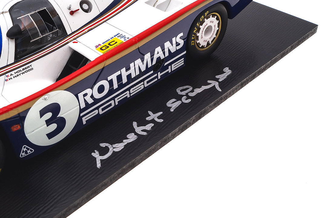 Porsche 956 L 24h Le Mans 1982 Signatur Norbert Singer inkl. Vitrine Spark 1:18 18S424SIG