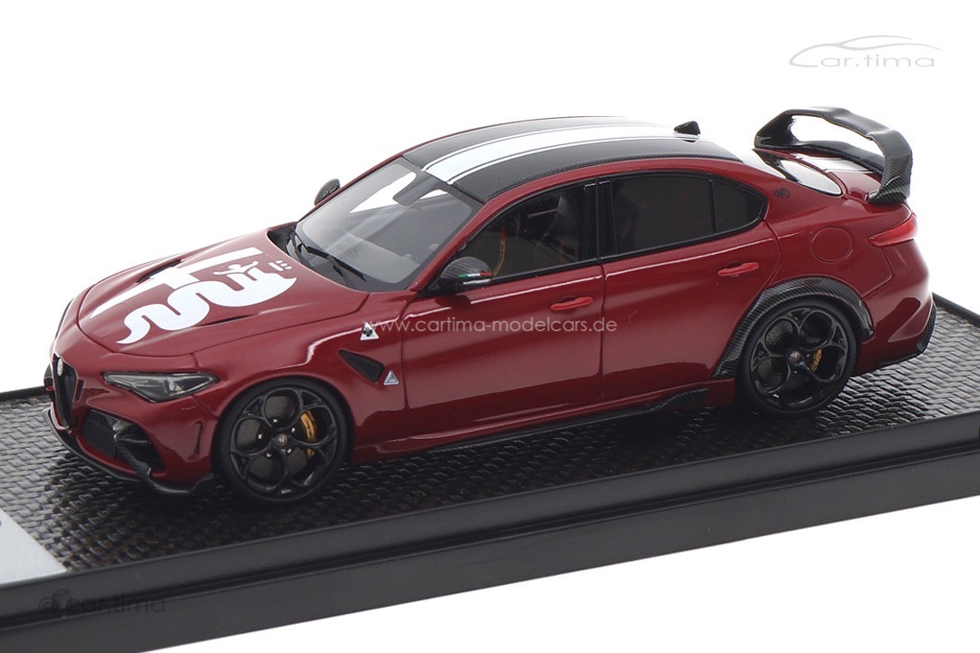 Alfa Romeo Giulia GTAM Rosso Competizione BBR 1:43 BBRC247RC-AR Alfa Romeo Giulia GTAM Rosso Competizione BBR 1:43 BBRC247RC-AR