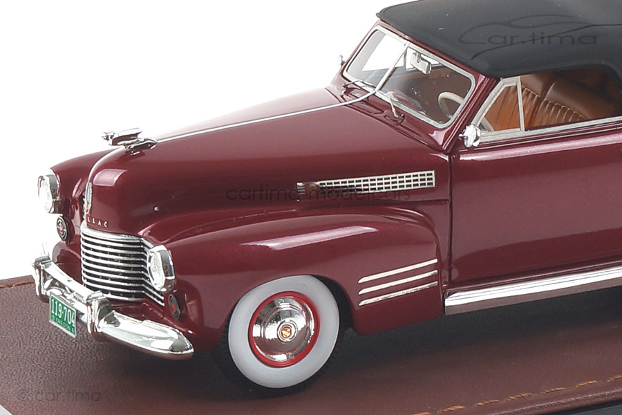 Cadillac Series 62 Convertible Coupe rot GLM 1:43 GLM119704 Cadillac Series 62 Convertible Coupe rot GLM 1:43 GLM119704