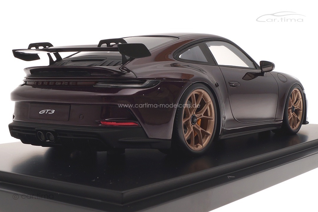 Porsche 911 (992) GT3 Amethyst met. Spark 1:18 WAP0211510NGTA