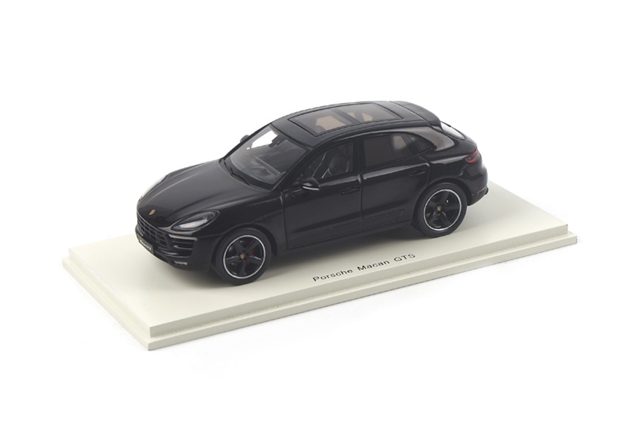 Porsche Macan GTS Schwarz Spark 1:43 S4975 Porsche Macan GTS Schwarz Spark 1:43 S4975