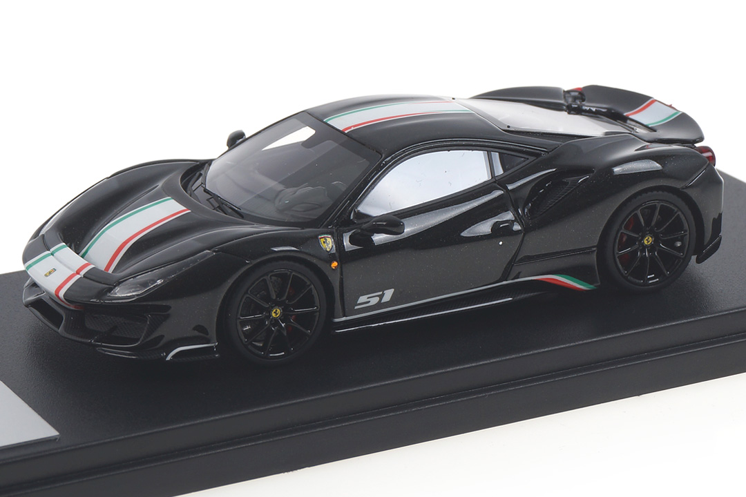 Ferrari 488 Pista Piloti Nero Daytona LookSmart 1:43 LS488PPD Ferrari 488 Pista Piloti Nero Daytona LookSmart 1:43 LS488PPD