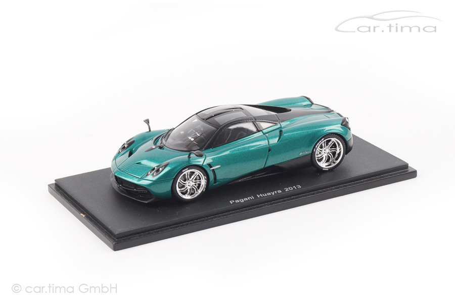 Pagani Huayra grün met. Spark 1:43 S3563