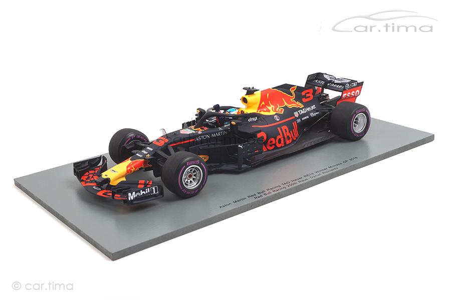 Aston Martin Red Bull Racing RB14 Winner GP Monaco 2018 Daniel Ricciardo Spark 1:18 18S351