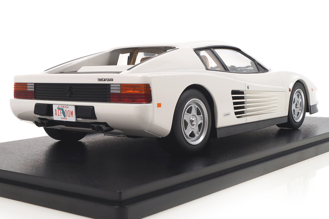 Ferrari Testarossa Monospecchio weiß KK Scale 1:18 KKDC180502