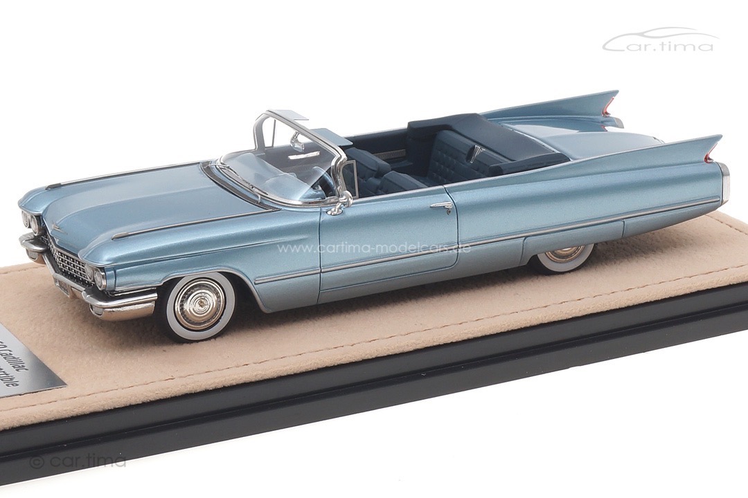Cadillac Series 62 Convertible Lucerne blue met. Stamp Models 1:43 STM60305 Cadillac Series 62 Convertible Lucerne blue met. Stamp Models 1:43 STM60305