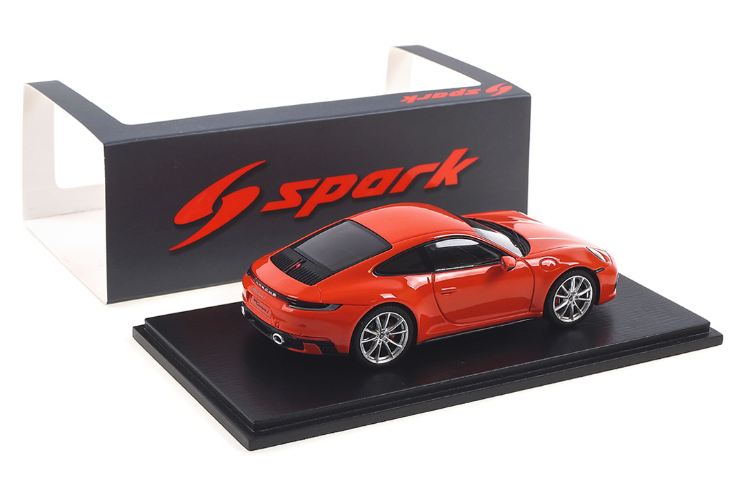 Porsche 911 (992) Carrera S Lavaorange Spark 1:43 S7836 Porsche 911 (992) Carrera S Lavaorange Spark 1:43 S7836