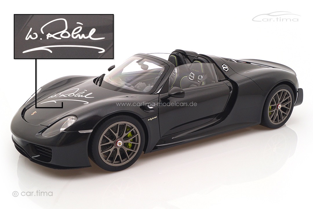 Porsche 918 Spyder Weissach Package Original signature Walter Röhrl AutoArt 1:12 12121-SIG