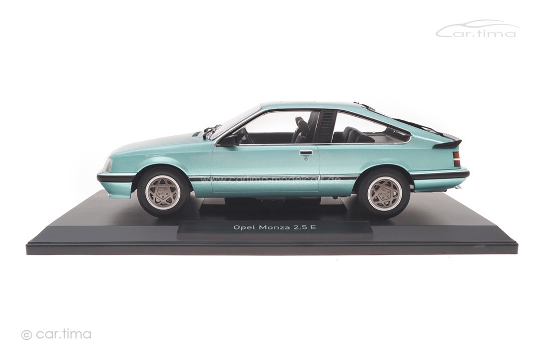 Opel Monza 2.5 E Beryll green met. Norev 1:18 183643 Opel Monza 2.5 E Beryll green met. Norev 1:18 183643