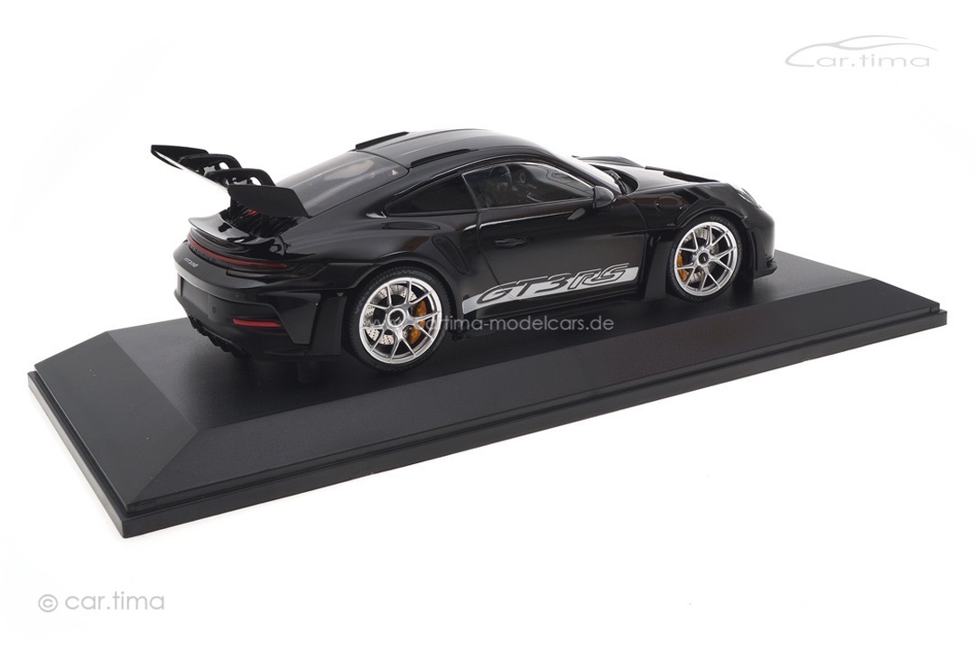 Porsche 911 (992) GT3 RS Schwarz Minichamps 1:18 155062231 Porsche 911 (992) GT3 RS Schwarz Minichamps 1:18 155062231