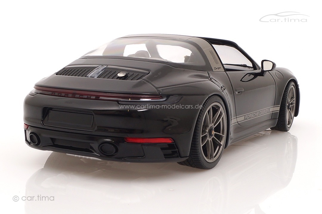 Porsche 911 (992) Targa 4 GTS 50 Jahre Porsche Design Edition Minichamps 1:18 WAP0215410TTRG Porsche 911 (992) Targa 4 GTS 50 Jahre Porsche Design Edition Minichamps 1:18 WAP0215410TTRG