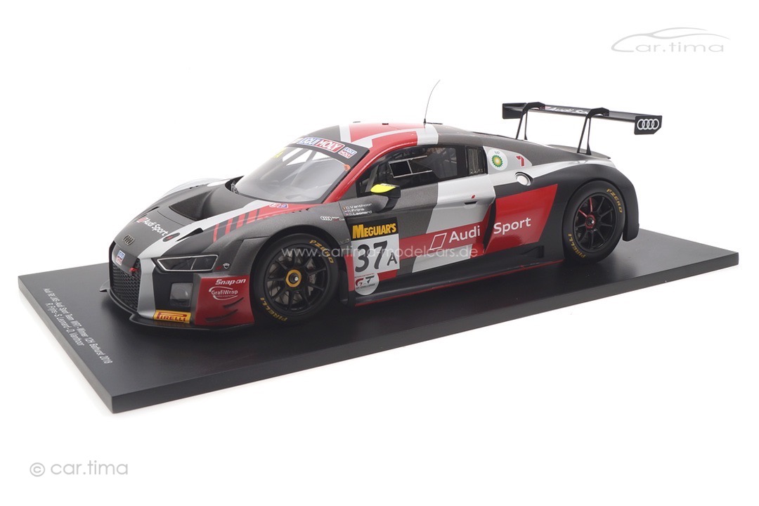 Audi R8 LMS Winner 12h Bathurst 2017 Mies/Winkelhock/van der Zande Spark 1:12 12AS001 Audi R8 LMS Winner 12h Bathurst 2017 Mies/Winkelhock/van der Zande Spark 1:12 12AS001