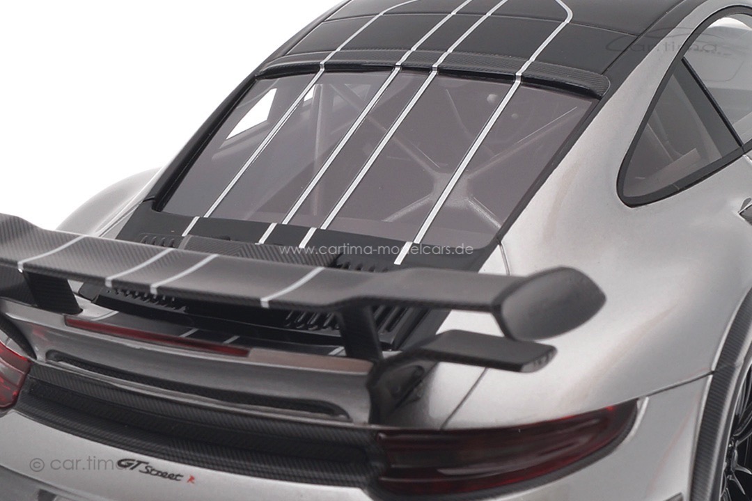 TECHART GTstreet R GT-silber 1 of 100 TECHART Collection 1:18 091.992.118.002 TECHART GTstreet R GT-silber 1 of 100 TECHART Collection 1:18 091.992.118.002