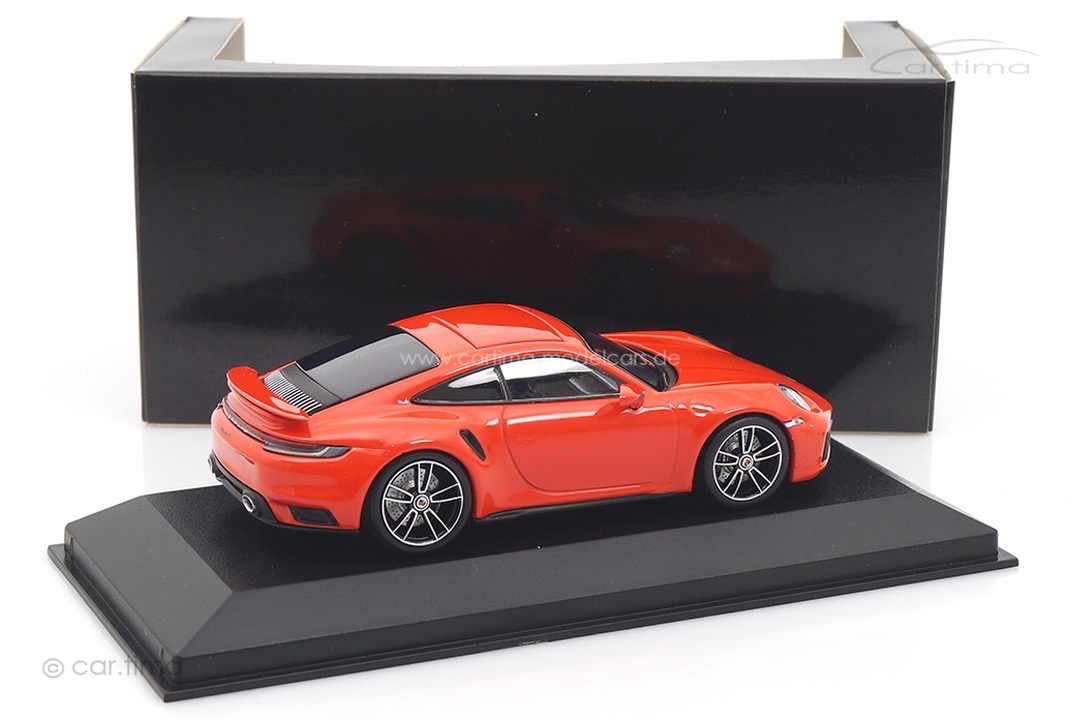 Porsche 911 (992) Turbo S Lavaorange Minichamps 1:43 410069476