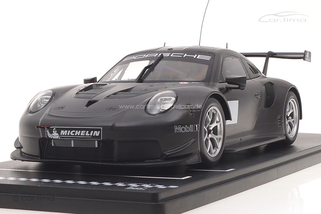 Porsche 911 RSR Pre-Season Test Car 2020 mattschwarz IXO 1:18 LEGT18057 Porsche 911 RSR Pre-Season Test Car 2020 mattschwarz IXO 1:18 LEGT18057