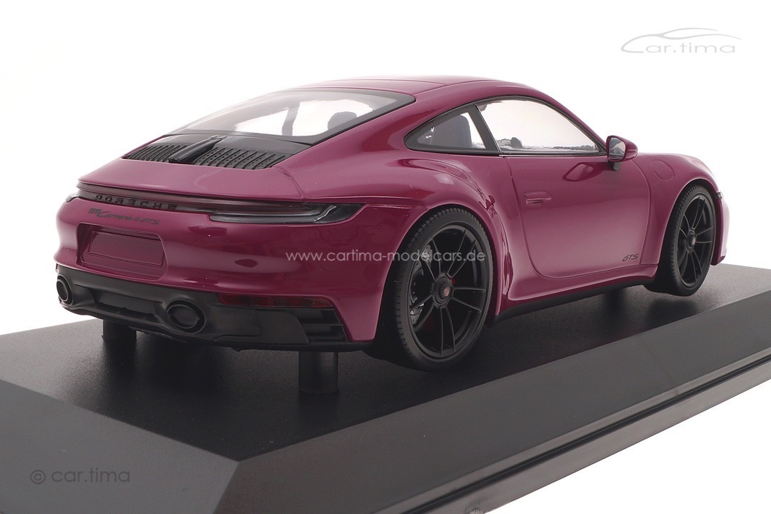 Porsche 911 (992) Carrera 4 GTS Sternrubin Minichamps 1:18 155063102 Porsche 911 (992) Carrera 4 GTS Sternrubin Minichamps 1:18 155063102