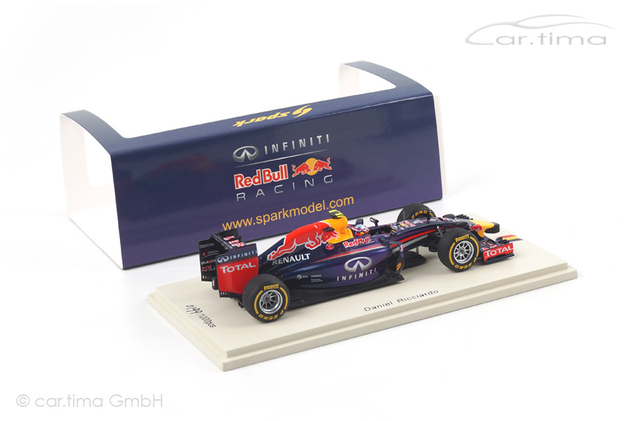 Red Bull Racing RB10 Winner GP Belgien 2014 Daniel Ricciardo Spark 1:43 SB070